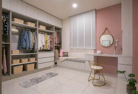 衣櫃上面的空間 粉色房間佈置